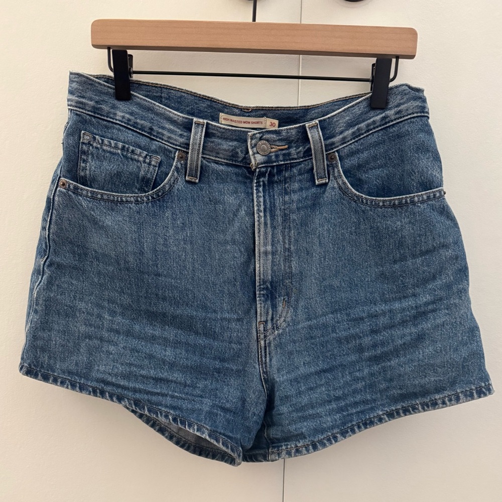Levi’s High Waisted Mom Short- Classic Blue Denim Women's Shorts